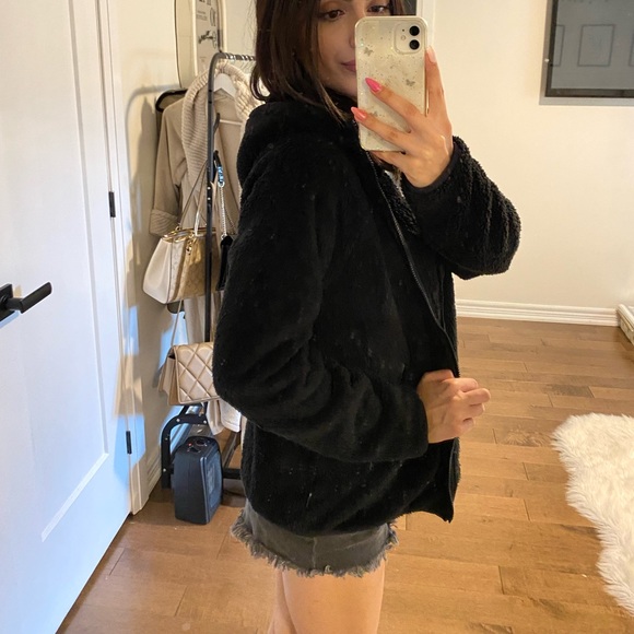TNA fuzzy zip up - Picture 4 of 7